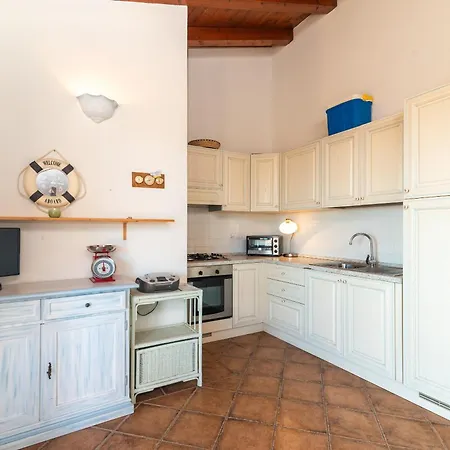 Apartment Poggio Dei Fiori G5 *