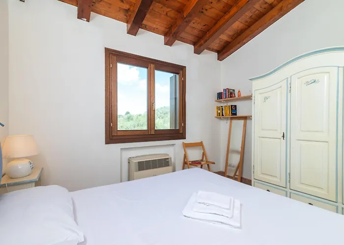 Апартаменты Poggio Dei Fiori G5 *